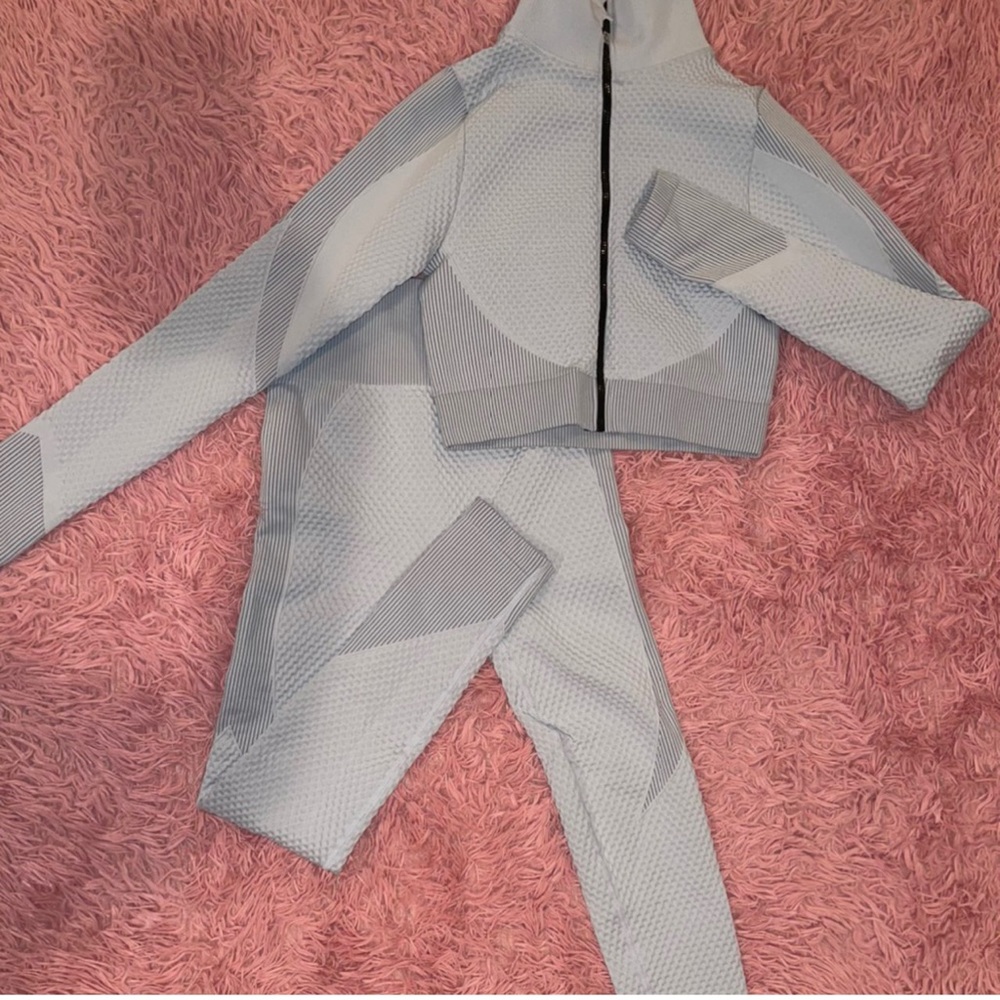 Light Grey Athletic Set